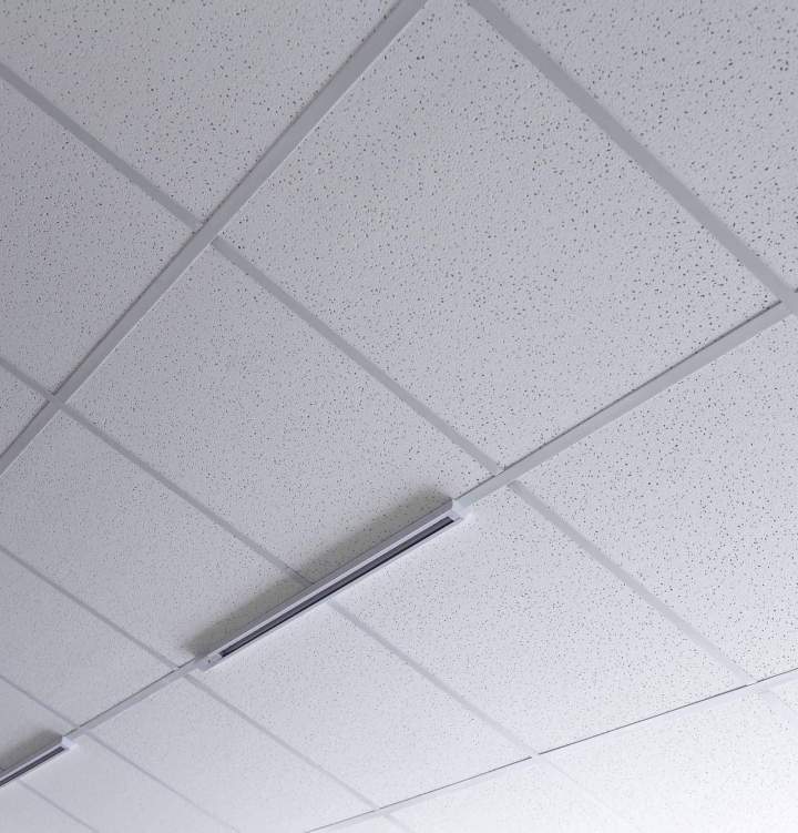 Installation de plafond suspendu Montréal